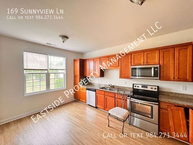 Building Photo - 169 Sunnyview Ln