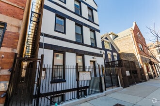 Building Photo - 2102 N Damen Ave