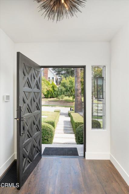 Foto del edificio - 1329 Campbell St