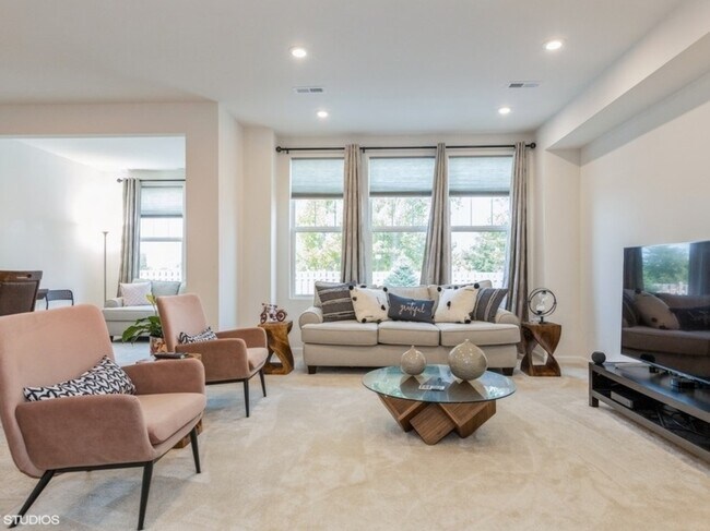 Foto del edificio - 537 Watercress Dr