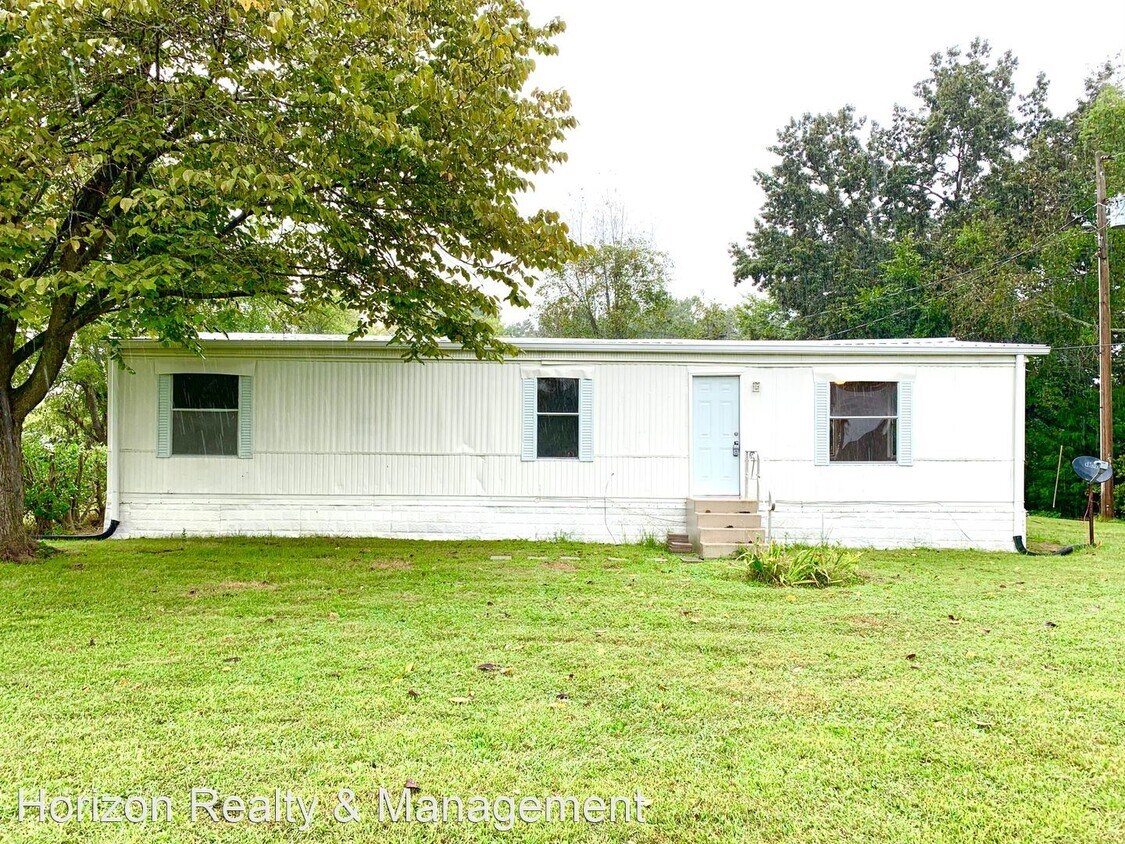 Primary Photo - 3 br, 1.5 bath House - 3868 Robert Pryor Rd