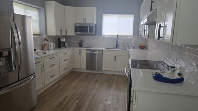 Building Photo - 2465 Tenderfoot Dr