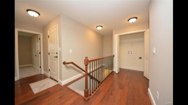 Foto del edificio - 205 Stone Run Blvd