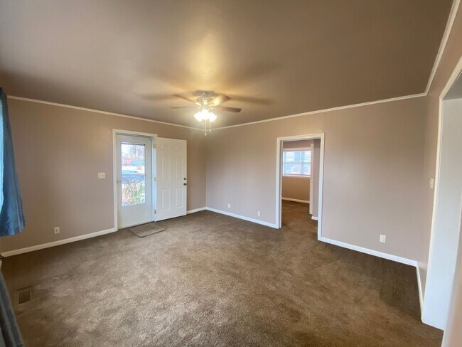 Foto del edificio - Adorable Charmer Located in the Heart of t...