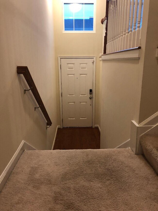 Building Photo - 11813 Sunset Ridge Pl
