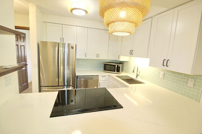 Foto del edificio - Highly Desirable Maui Gardens Unit Availab...