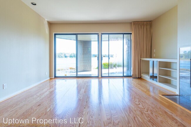 Building Photo - 2 br, 2 bath House - 5824 SW Riverpoint Ln