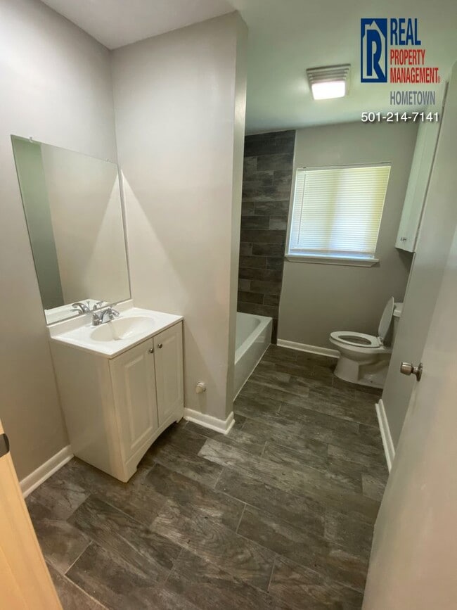 Foto del edificio - 501 Warren-