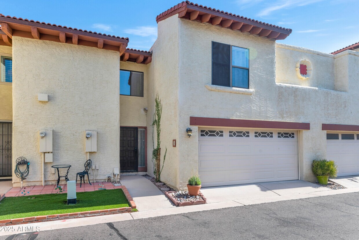 Foto principal - 5726 N 10th St