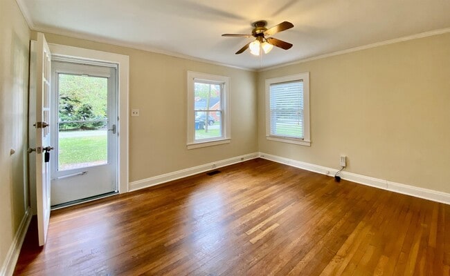 Building Photo - 3905 Pendergrass St