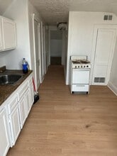 Building Photo - 12409 Saywell Ave