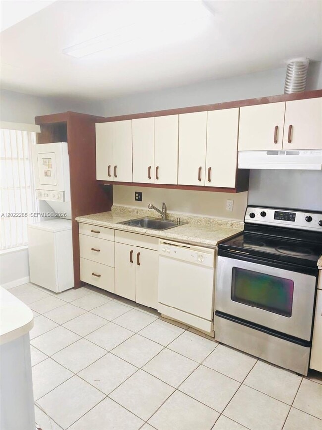 Foto del edificio - 1140 NW 85th Ave