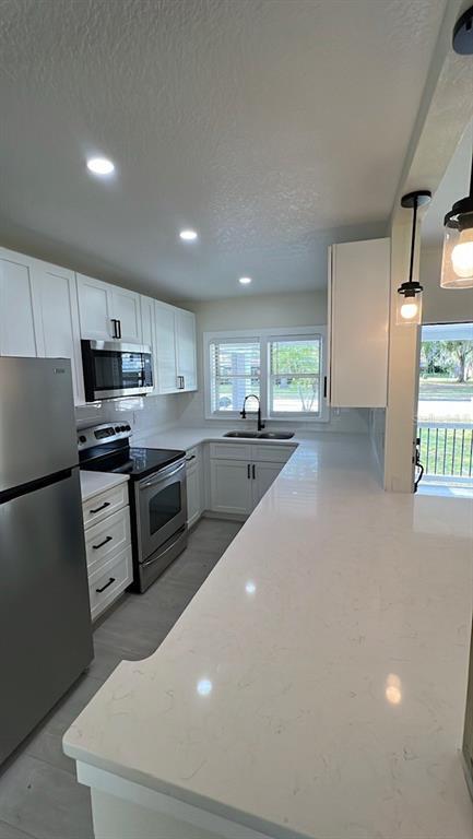 Foto del edificio - 715 S Clyde Ave