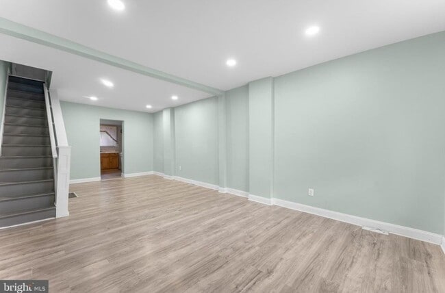 Photo - Big Two Bedroom House Near Germantown For ...