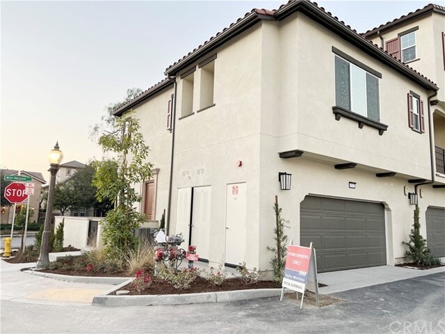 Building Photo - 8112 Spirit St