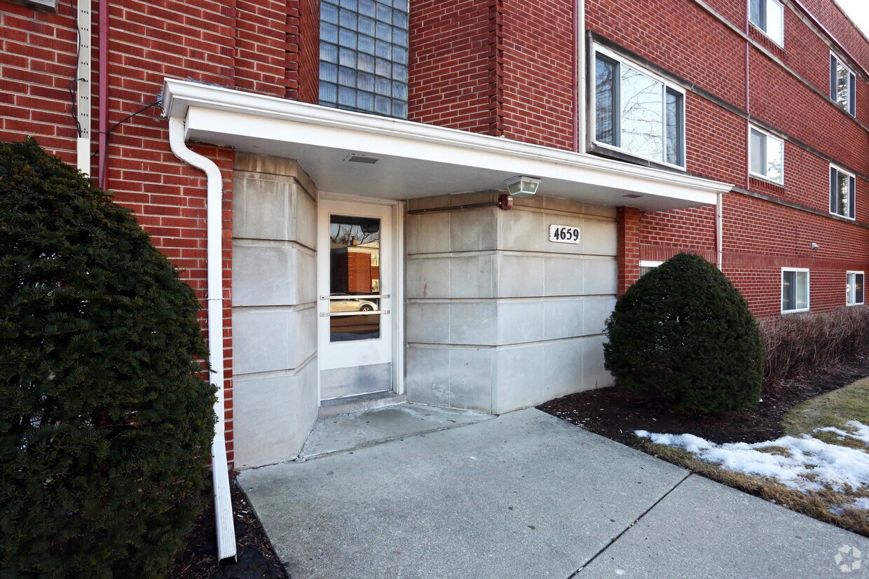 Building Photo - 4659 Dobson St