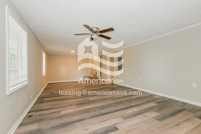 Foto del edificio - 109 Sasser Dr