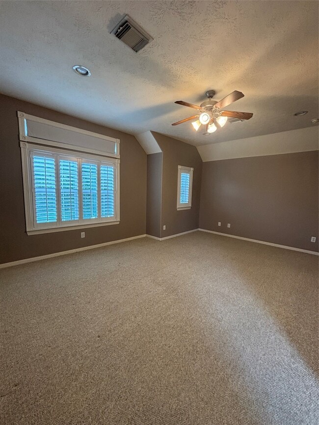Building Photo - 951 Lamonte Ln