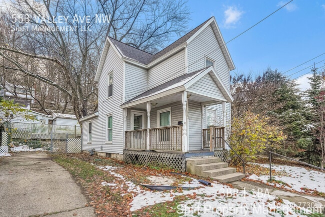 Foto del edificio - 553 Valley Ave NW