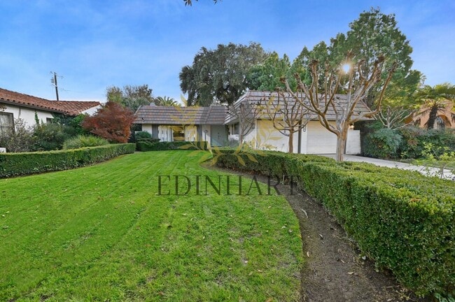 Building Photo - 360 E Terrace Ave