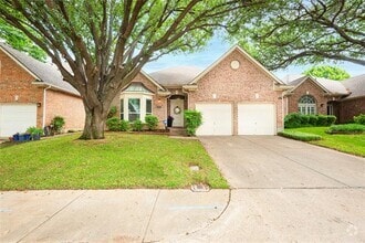 Building Photo - 3793 Waterford Dr