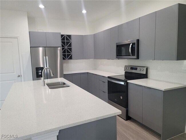 Foto del edificio - 5008 Idaho Ln