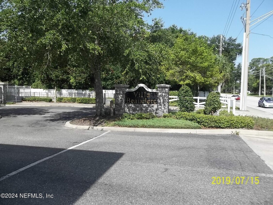 Primary Photo - 9505 Armelle Way