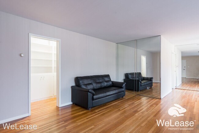 Foto del edificio - 2 br, 2 bath House - 5369 La Jolla Blvd #15