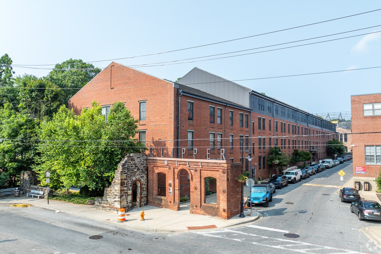 Primary Photo - Millrace Condominiums