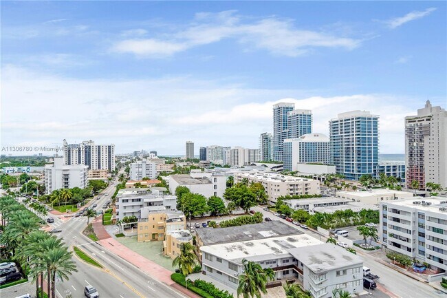 Foto del edificio - 6700 Indian Creek Dr