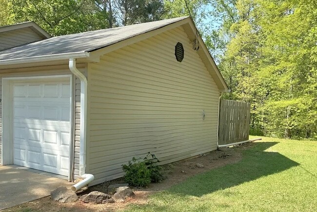 Photo - 51 Hidden Ridge Dr House