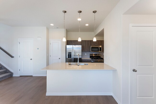 Building Photo - 7720 Tuttle Vw