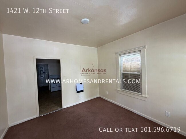 Foto del edificio - 1421 W 12th St