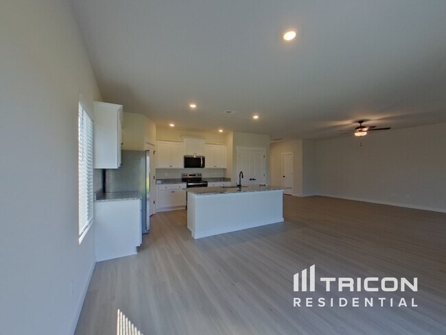 Foto del edificio - 1228 Crested Iris St