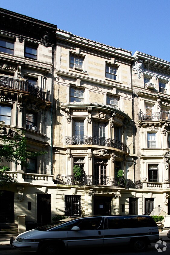 Foto principal - 308-309 West 92nd Street