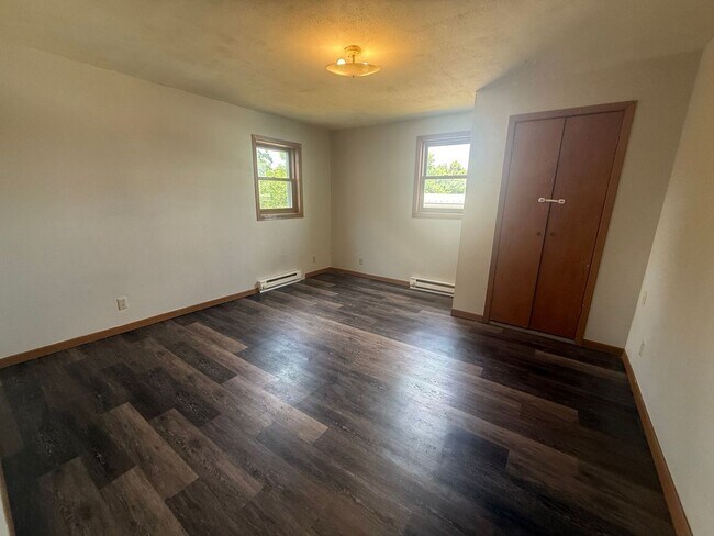 Foto del edificio - 423 N 1st Ave