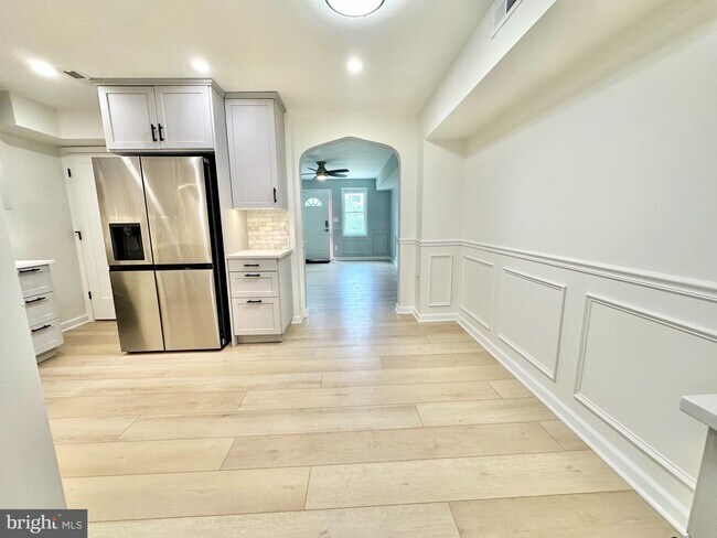 Foto del edificio - 1010 Bashford Ln