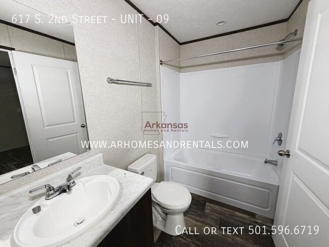 Foto del edificio - 617 S 2nd St