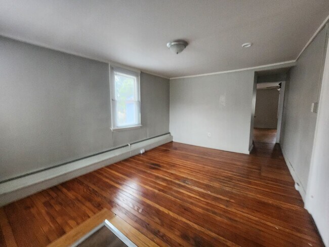 Foto del edificio - 300 W Elm St