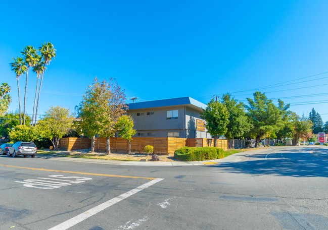 Building Photo - Ugarte Park Apartments