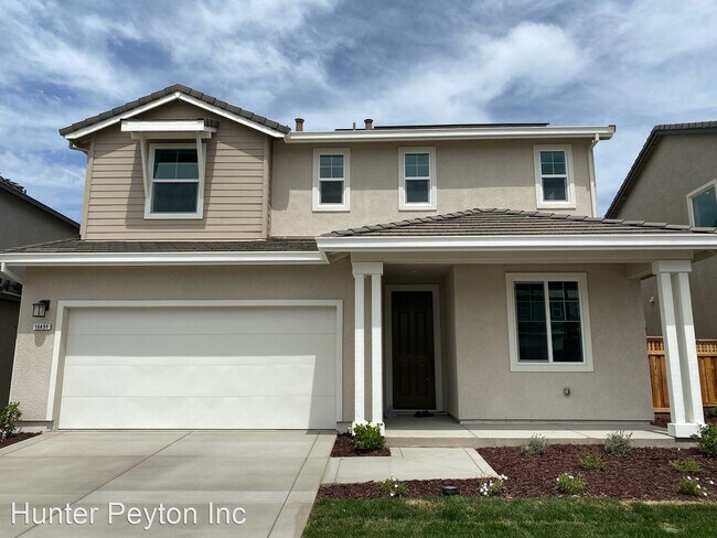 Foto del edificio - 4 br, 3.5 bath House - 16496 Hilgard Dr.