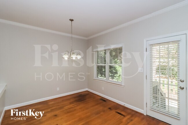 Foto del edificio - 9423 Holly Bend Ln