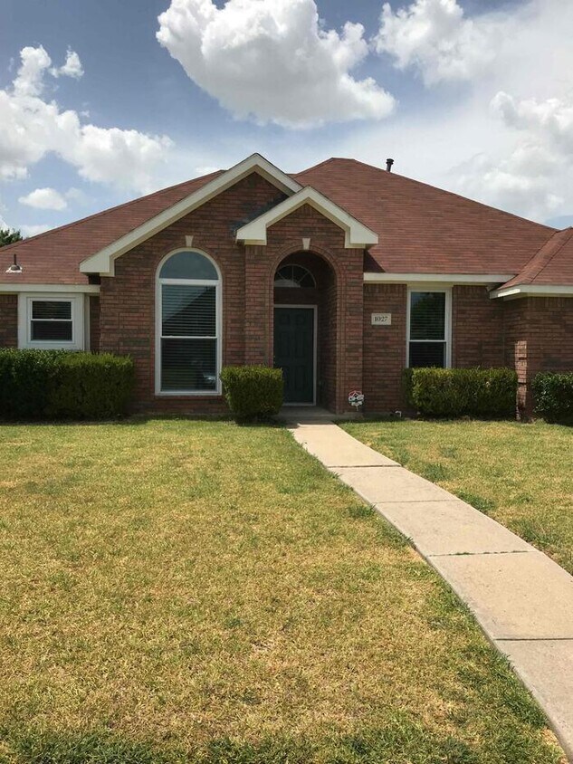 1027 Sea Shell Dr, Mesquite, TX 75149 House Rental in Mesquite, TX