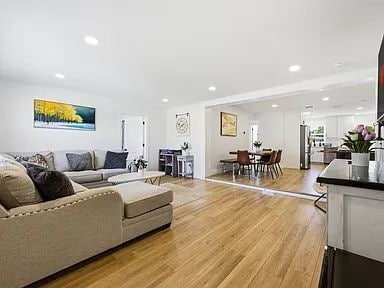 Foto del edificio - Fully Furnished South Tampa Retreat | Flexible Lease Terms