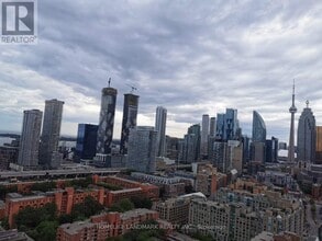 Building Photo - 158 Front St E