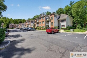 Building Photo - 1111 Morning Glory Dr