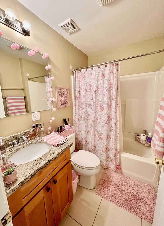 Foto del edificio - 328 Saint Paul St