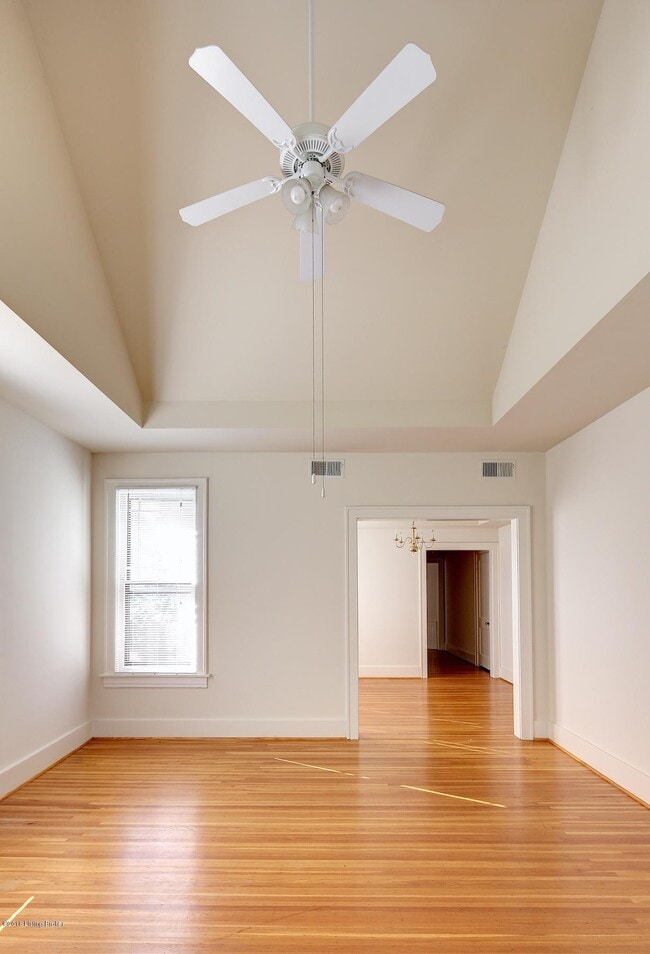 Foto del edificio - 2120 Douglass Blvd