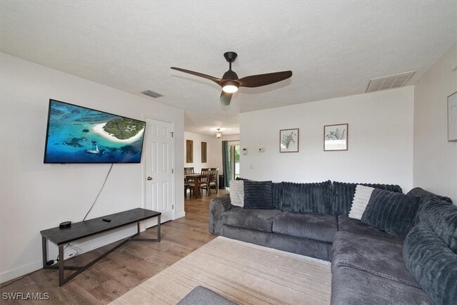 Building Photo - 18510 Flamingo Rd