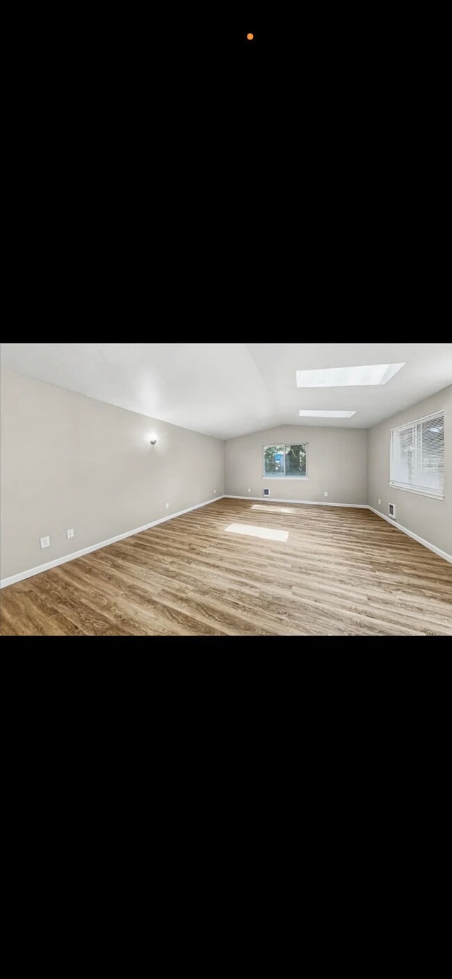 Foto del edificio - 2925 E 17th Ave